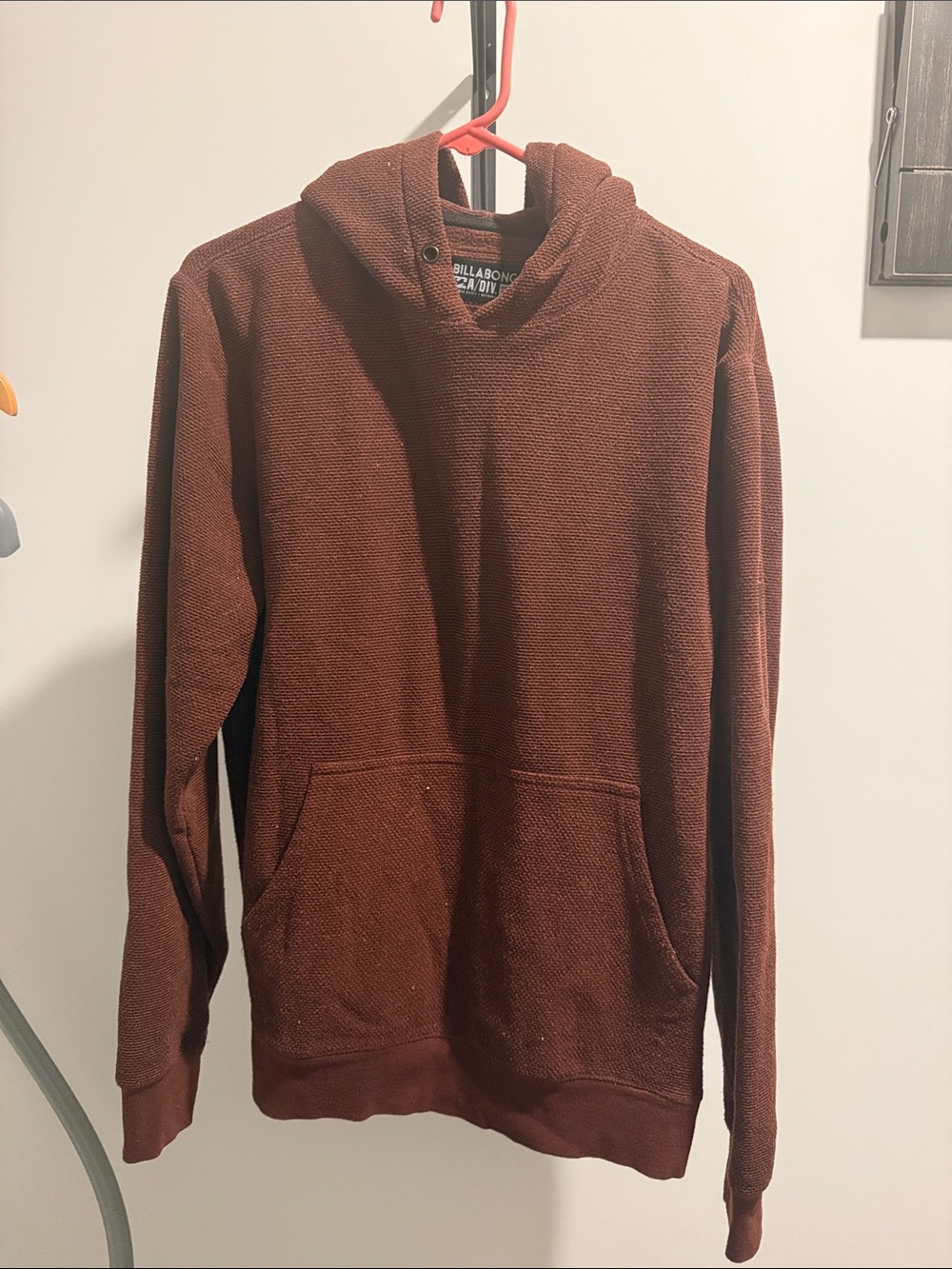 Billabong Men's Rust Brown Hooded Pullover Sweatshirt